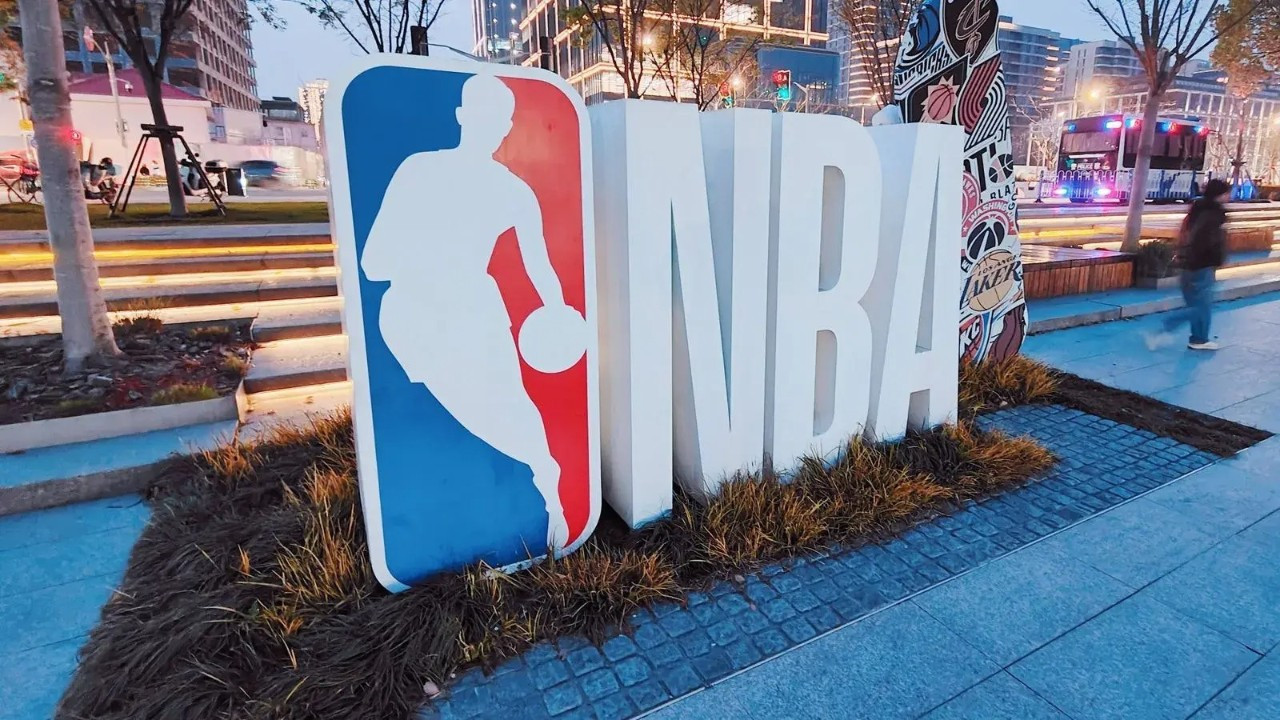 Londra ve Paris milyar dolarlık NBA Europe yarışında