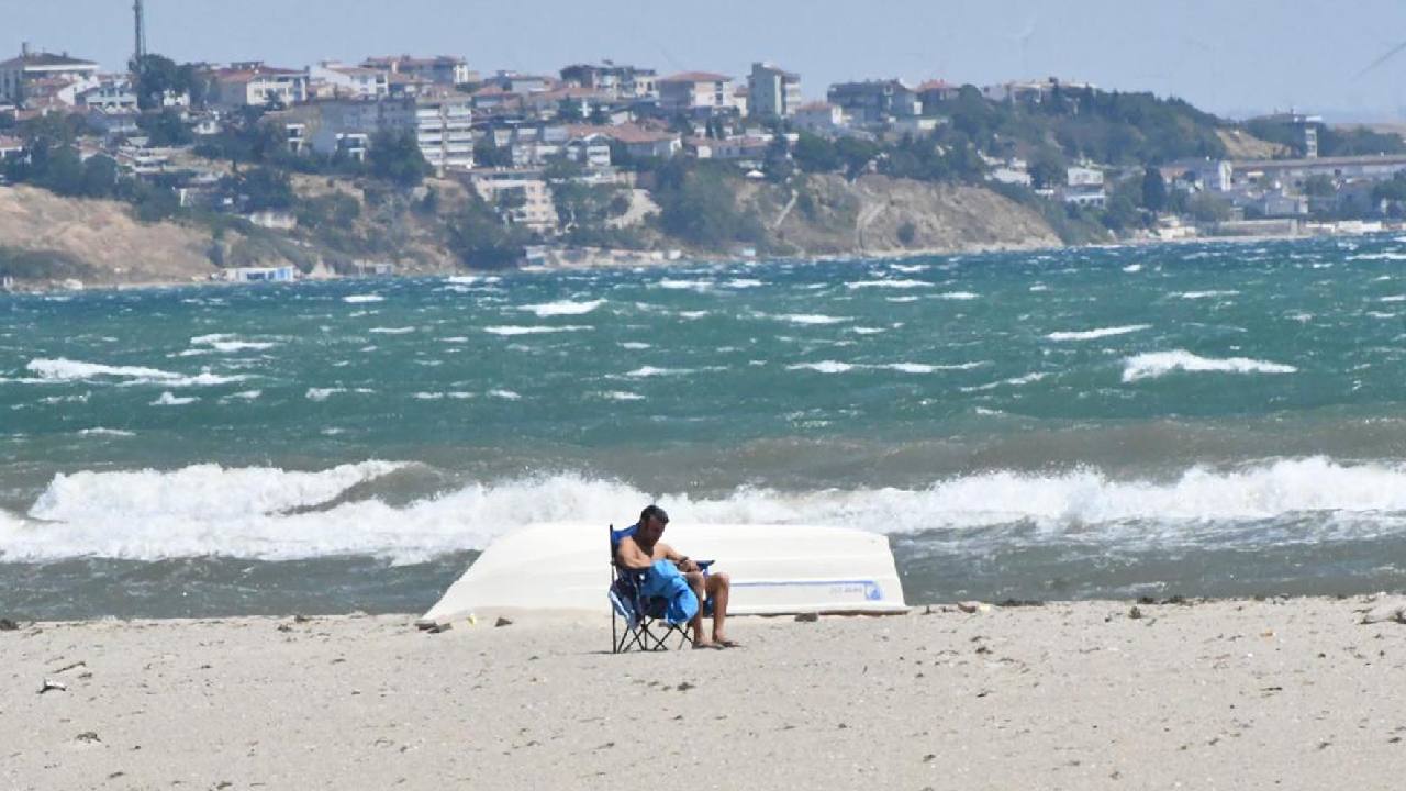 Tekirdağ ve Kırklareli'nde Deniz Girişleri Güvenlik Nedeniyle Yasaklandı