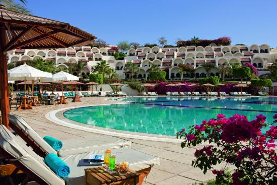 Tatil Ülkesi, Tatil Yapamayan Toplum