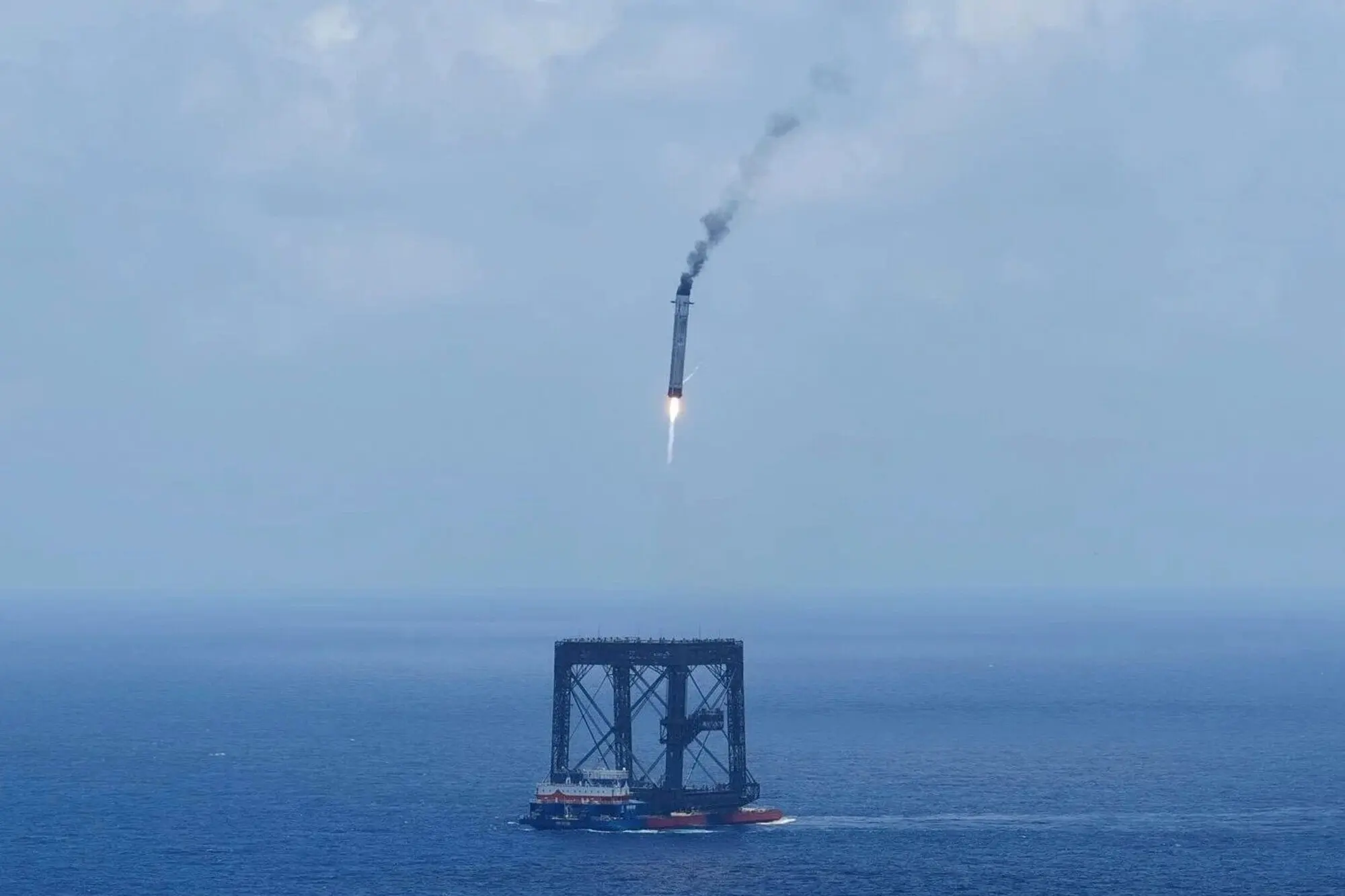 Büyük uzay yarışında sürpriz: SpaceX’in rakibi ABD’den değil Çin’den çıktı