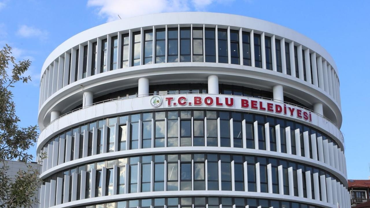 Bolu Belediyesi'nde operasyon: Özel Kalem Müdürü gözaltına alındı