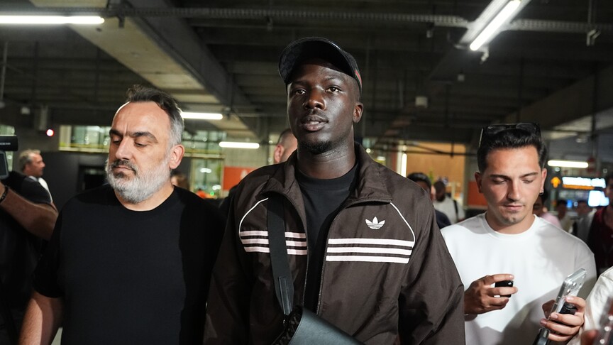 Beşiktaş'ın yeni transferi Ouattara İstanbul'a geliyor
