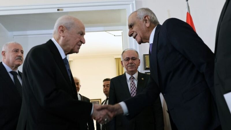 Bahçeli’yi yine duymadılar: Kayyımın görevi ikinci kez uzatıldı