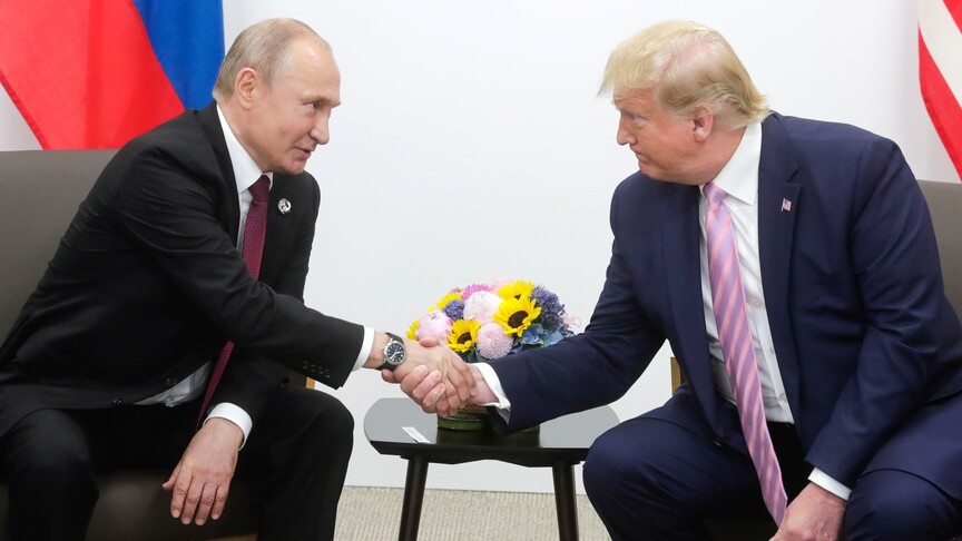 Ukrayna Devlet Başkanı Zelenskiy, Trump ile Telefonda Görüştü