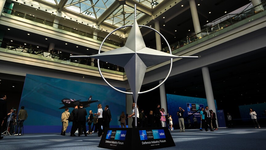 NATO üyesi ülkelerin savunma harcamaları 1,8 trilyon doları aşacak