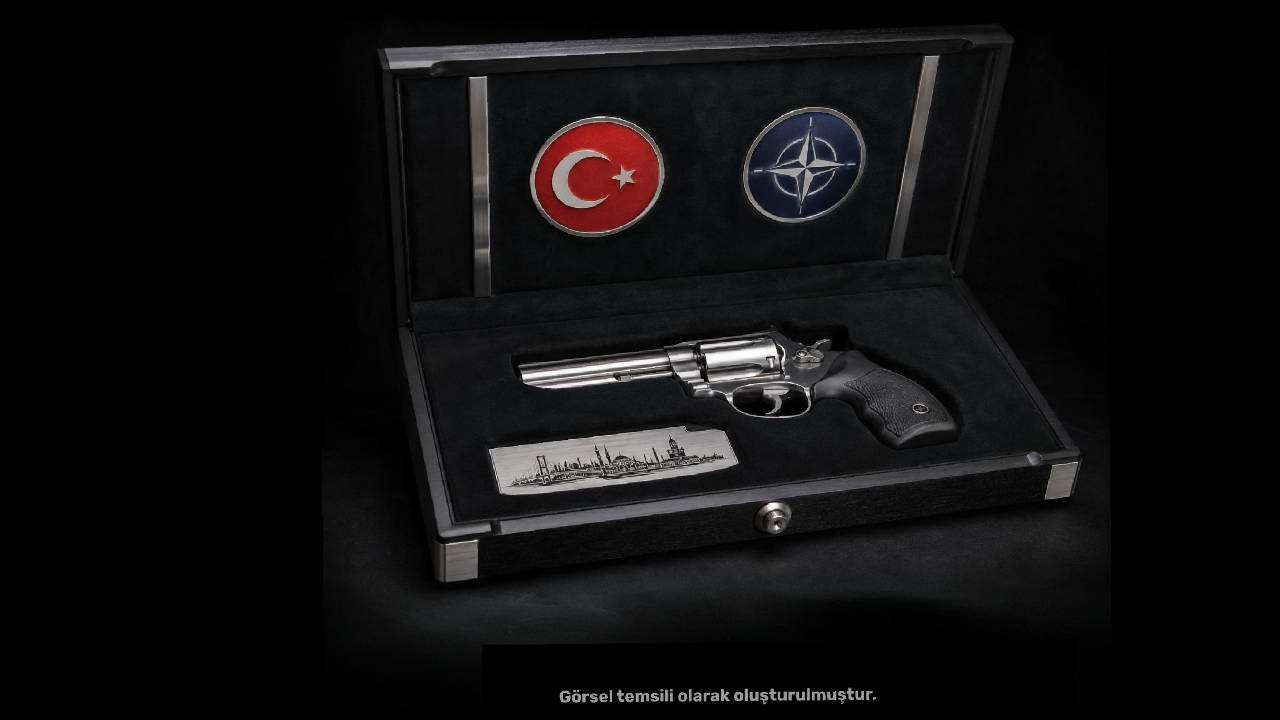 Erdoğan'dan NATO liderlerine hediye