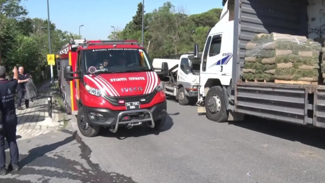 Forklift evin bahçesine uçtu: Sürücü hayatını kaybetti