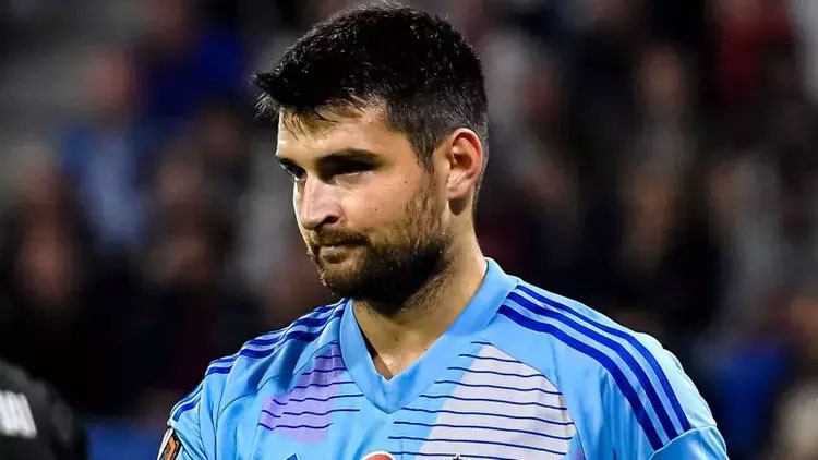 Ersin Destanoğlu Emirlikler’e transfer oldu