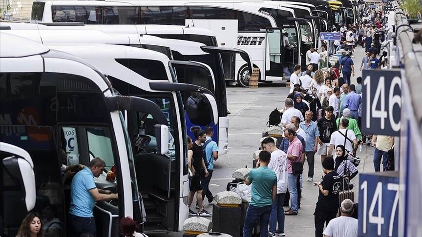 Geçen yıl 2,5 milyon kişi iller arasında göç etti