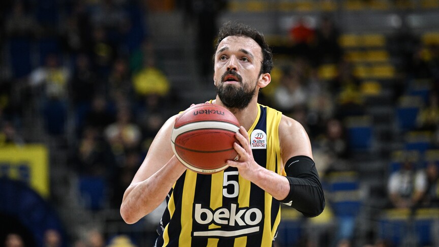 Milli basketbolcu Sertaç Şanlı bir yıllığına Fenerbahçe’de