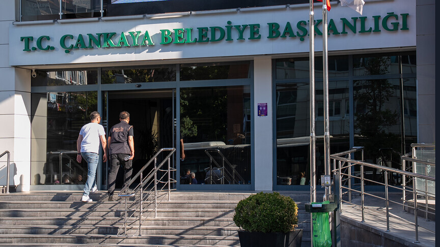 Çankaya Belediye Başkanı Güner ve 23 kişi tutuklandı