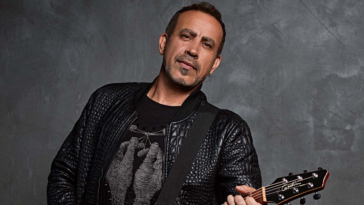 Haluk Levent’e bir “Evlenme vaadiyle kandırıp paramı aldı” denmemişti, o da dendi