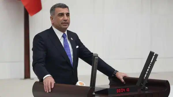 CHP’li Erol farklı konuştu: Kurultay ancak mevcut delegelerle yapılabilir