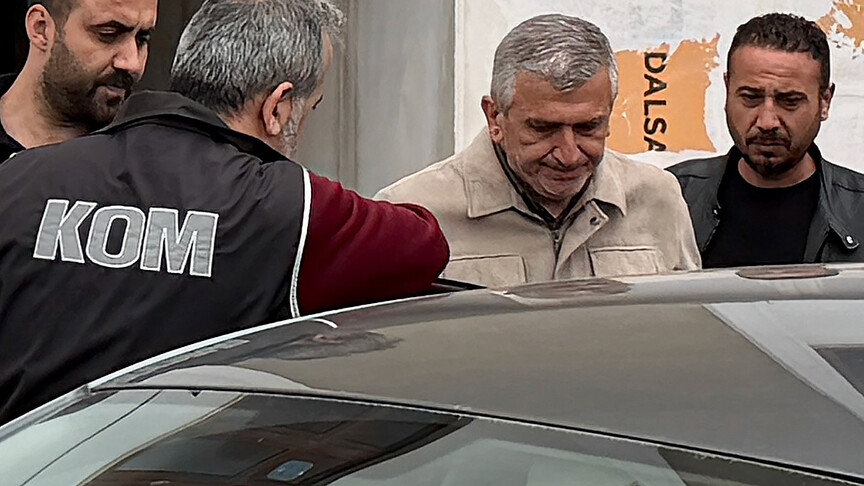 Akçakoça Belediye Başkanı Albayrak yeniden tutuklandı