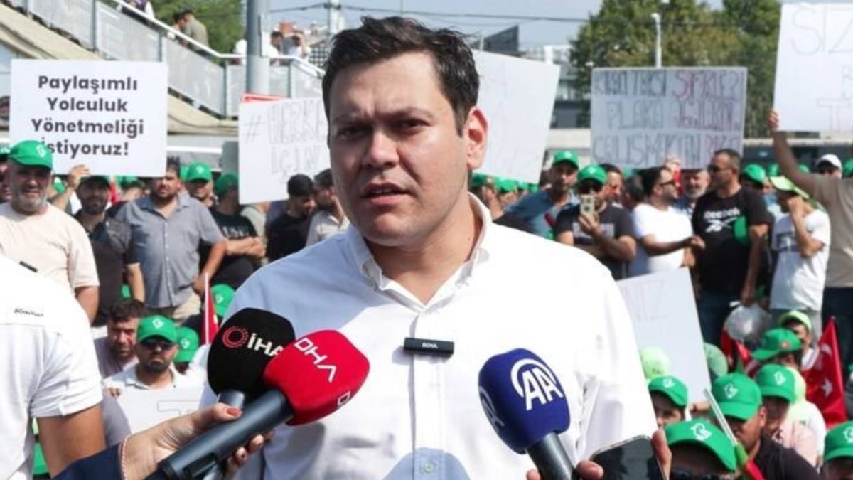 Martı’nın kurucusu siyasete girdi: İşte katıldığı parti