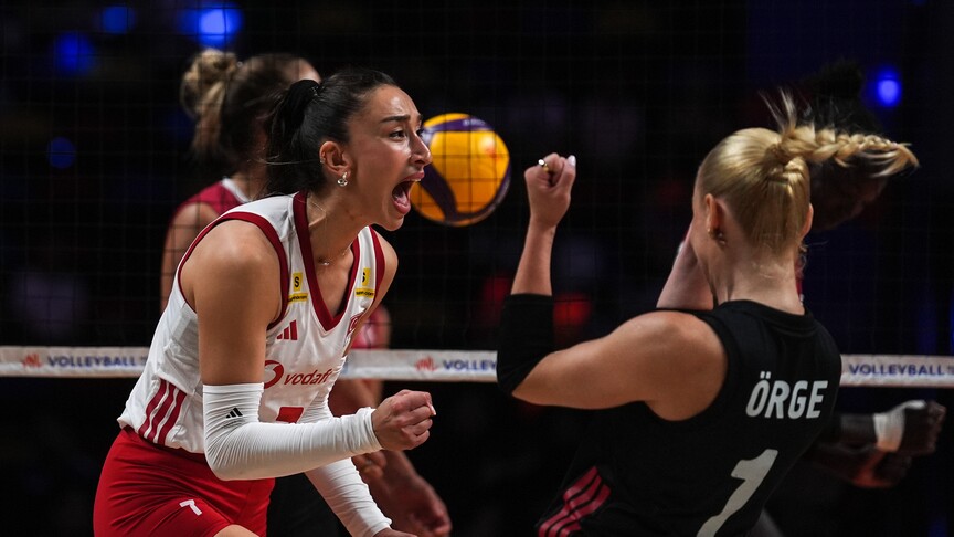 Filenin Sultanları 6. kez VNL yarı finalinde