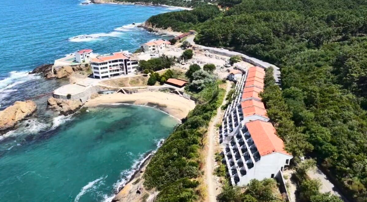 186 odalı dev otel yıkılıyor: Bir dönem Milli Takım’ın kamp yeriydi