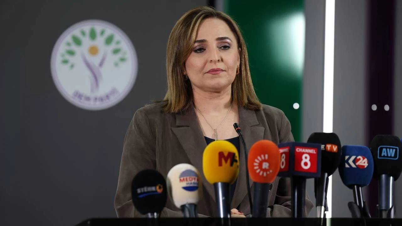 DEM Parti Sözcüsü Doğan: Kök yasa ilk halkadır