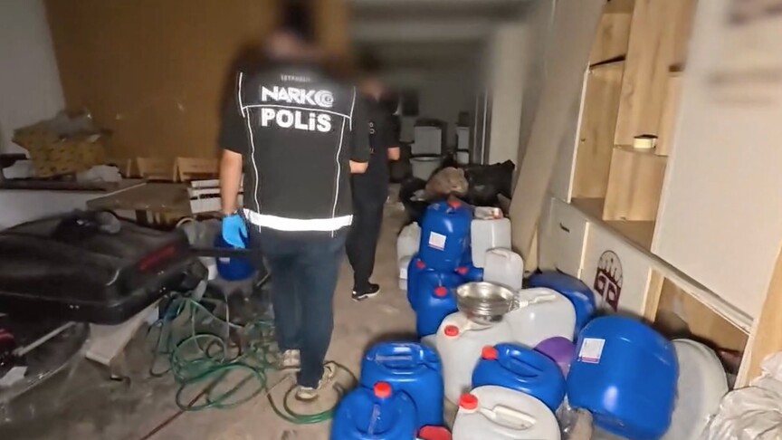 11,5 ton uyuşturucu üretilebilecek ham madde ele geçti