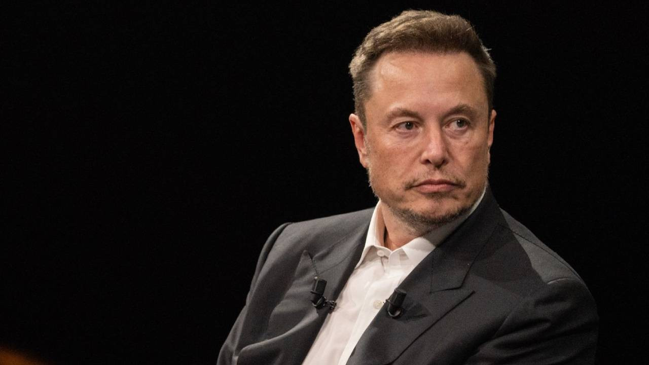 Elon Musk’ın serveti bir buçuk ayda yarıya indi: 750 milyar dolar buhar oldu