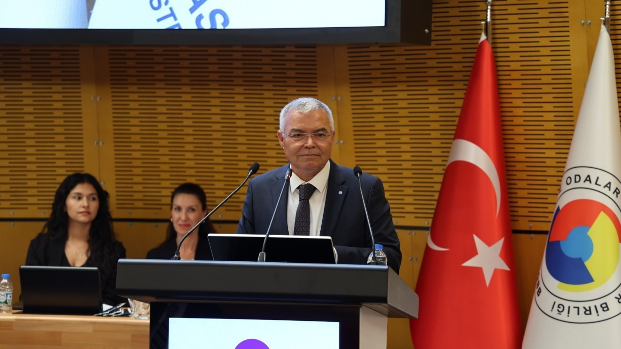 Egeli sanayici bir yandan hukuk istedi, bir yandan işten çıkarmaları hızlandırdı