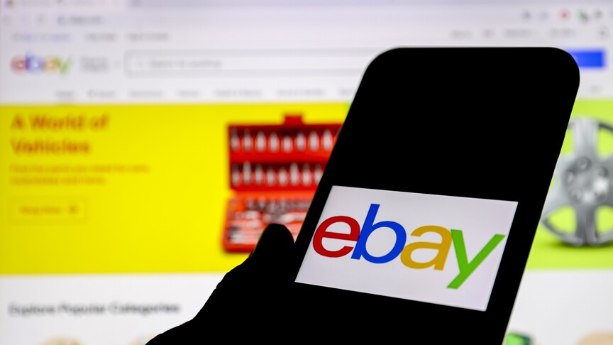 eBay taciz ettiği iki gazeteciye 55 milyon dolar ödeyecek