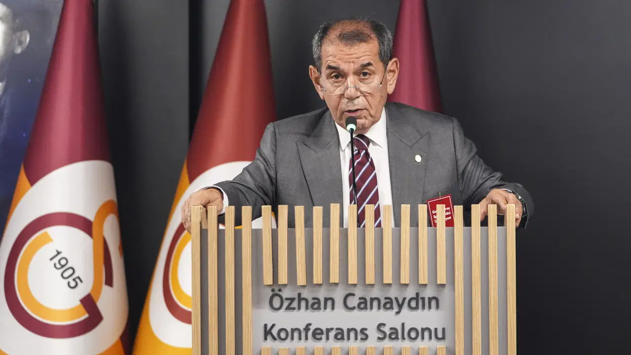 Dursun Özbek’ten transfer açıklaması: ‘Kimse ‘Başkan fren yapıyor’ yargısına varmasın’