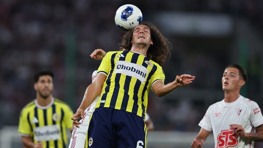 Fenerbahçe zor bela turu geçti