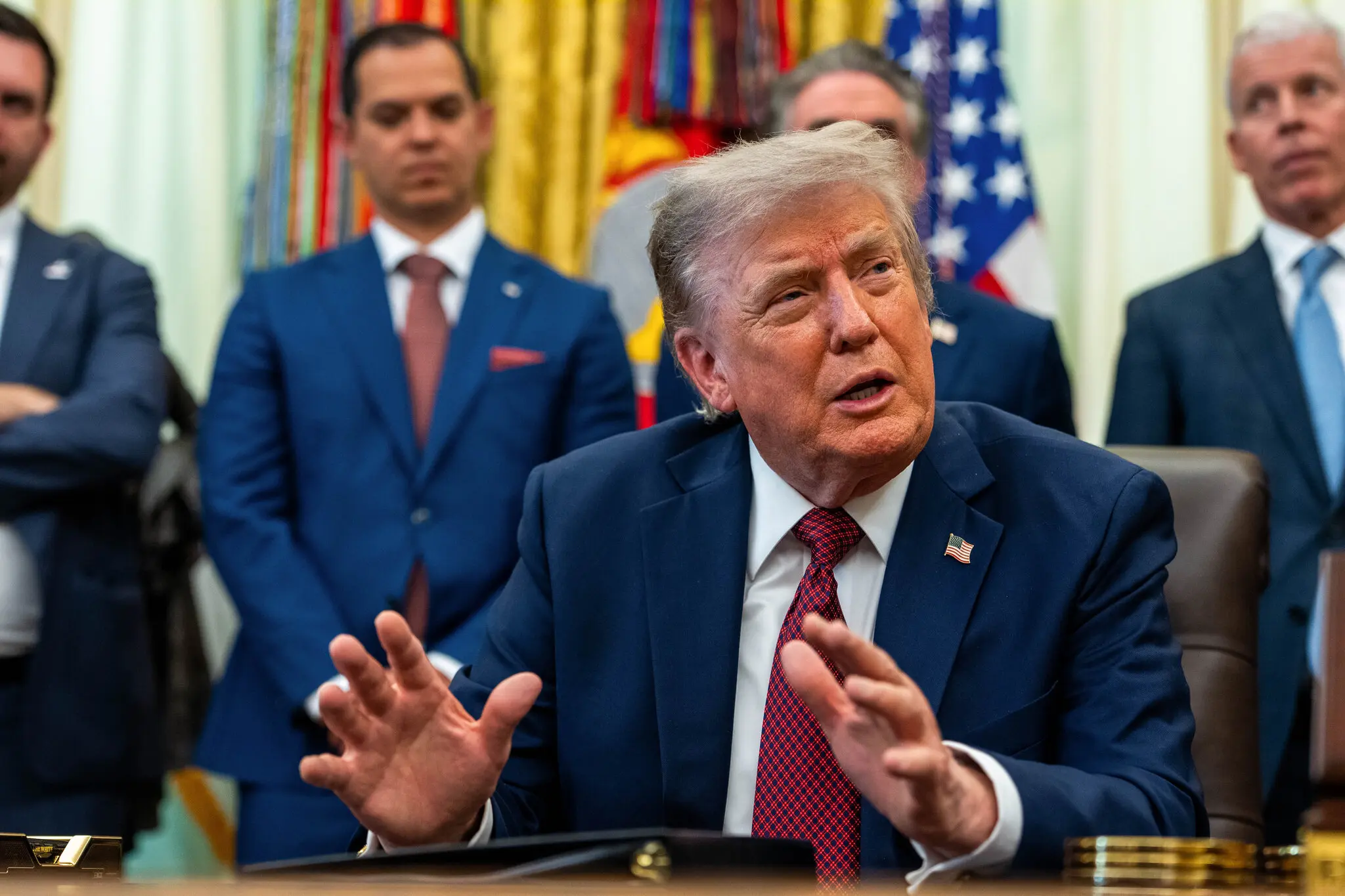 New York Times analizi: Trump İran’da bataklığa saplandı ve önünde üç seçenek var