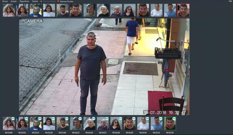 Bugünlerde Beyoğlu’nda dolaşırken biri ‘Kimlik Bitte’ derse şaşırmayın, soran Odakan’dır