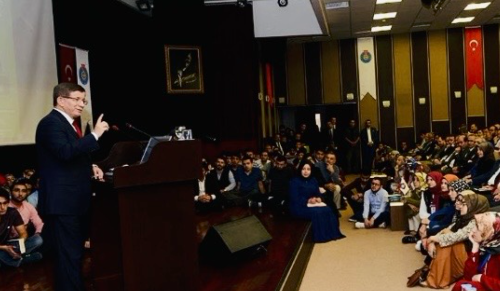 En Büyük Dersi Kendi Yanlışlarıyla Veren Bir Hoca