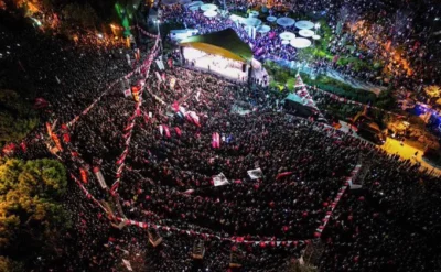Yeni Parti’nin ilk mitinginde büyük kalabalık