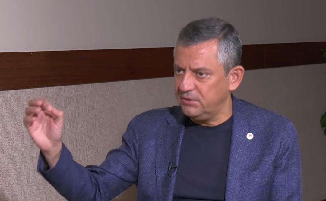 Cemil Tugay Ak Parti’ye mi geçiyor? Özgür Özel çok sert