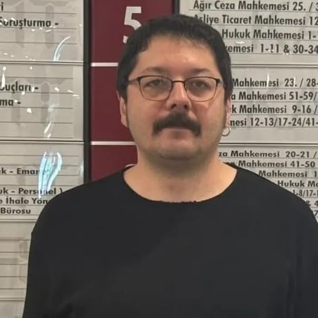 Gazeteci Can Bursalı adli kontrolle serbest