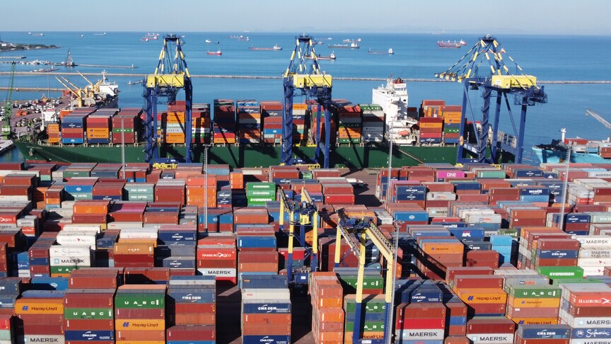 Türk lirasıyla dış ticaret 7 ayda 900 milyar lirayı aştı