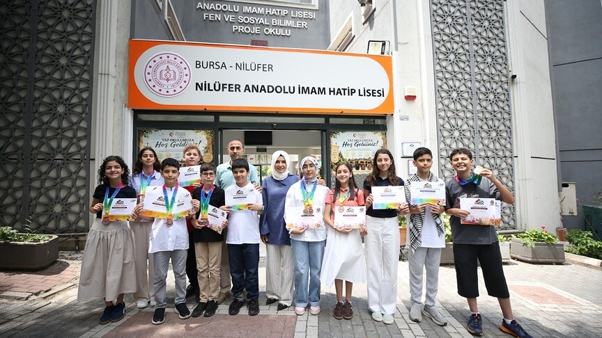 ‘Matematiğin yıldızları’ Singapur’da 16 ödül kazandı