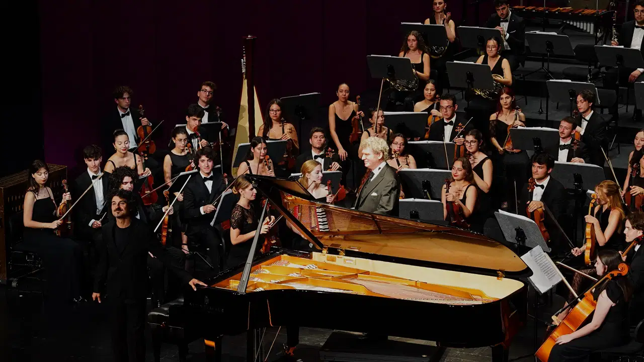 Türkiye Gençlik Filarmoni ünlü Bayreuth Festivalinde alkışlandı