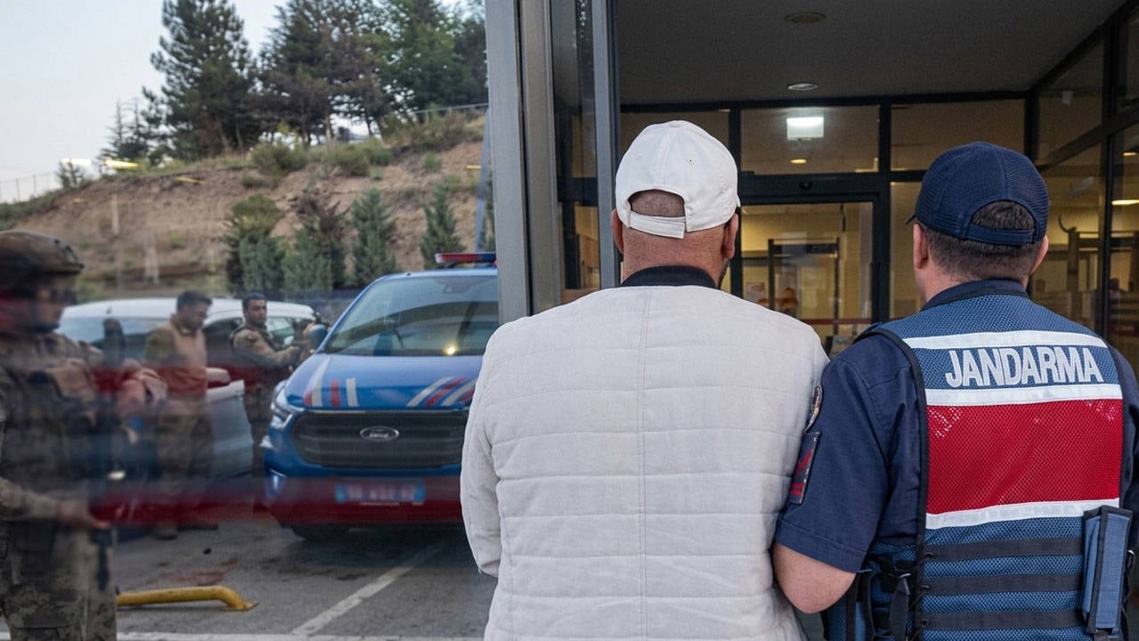 İçişleri Bakanlığı duyurdu: 30 ilde IŞİD operasyonu, onlarca gözaltı
