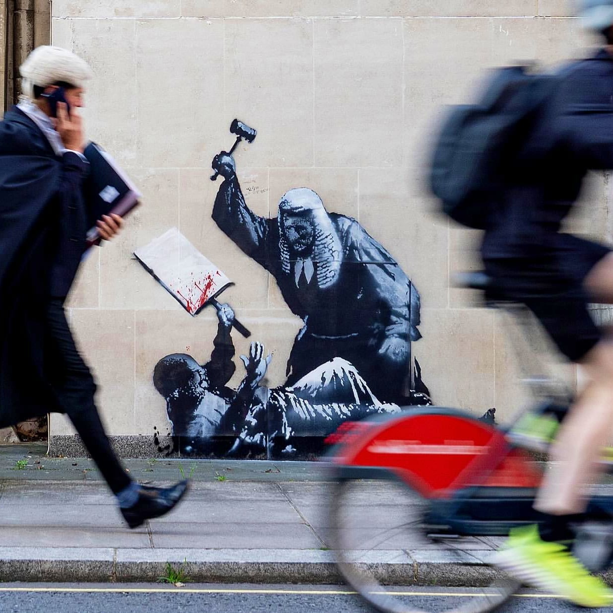 Banksy’lerin kamuya maliyeti 150 bin sterlin olmuş