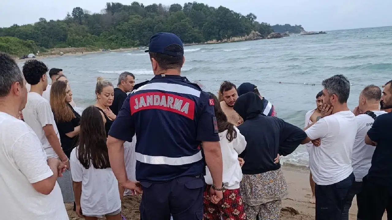 Yasak bölgede denize girdiler: Ablasını kurtarmak isterken kendisi boğuldu