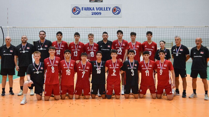 17 Yaş Altı Efeler Balkan Şampiyonası’nda ikinci oldu