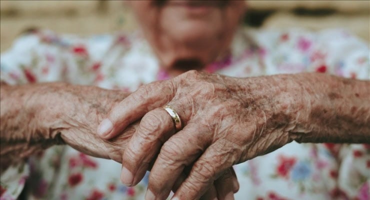 Orta yaşta üç sağlık etkenine dikkat: Demansı 13 yıl geciktiriyor