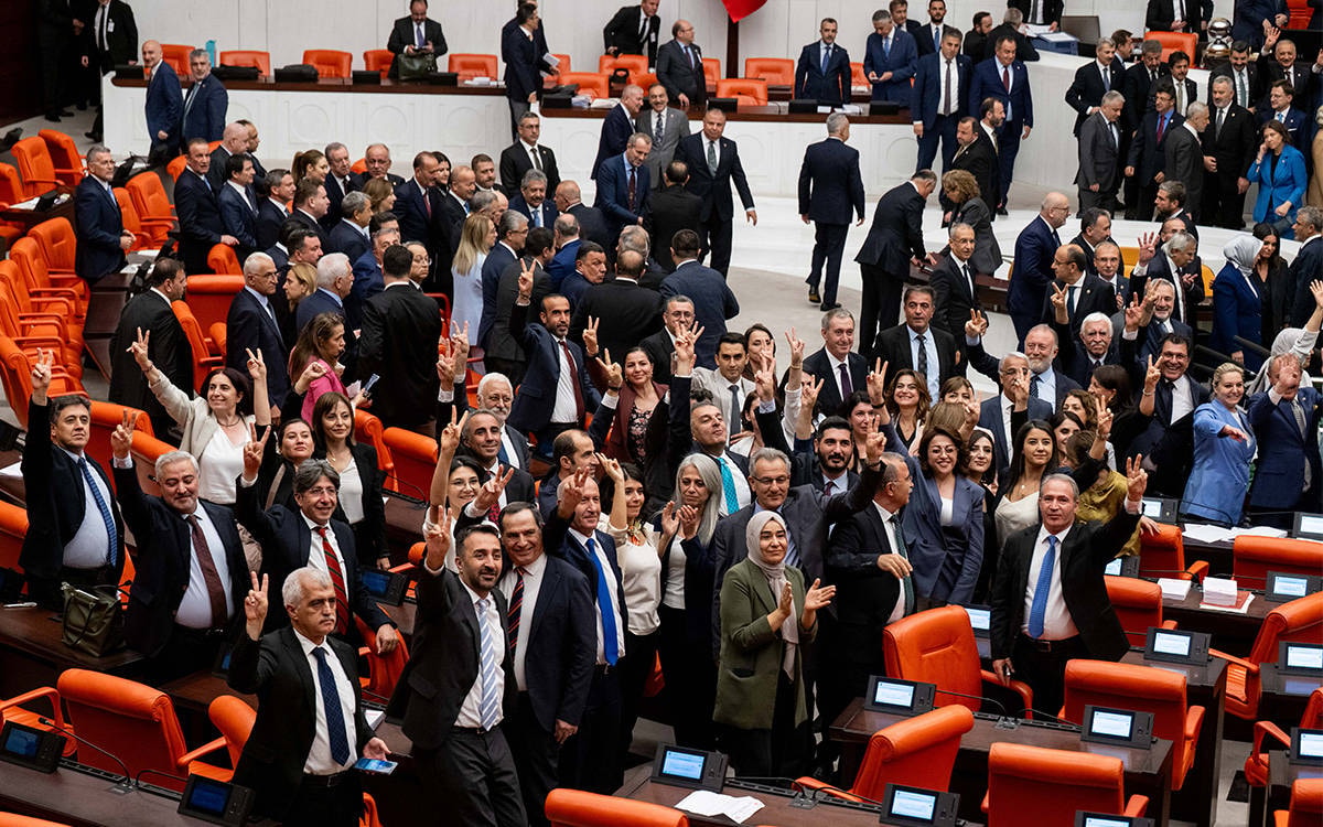 Ak Parti’den DEM Parti’ye ‘Netanyahu’ tepkisi