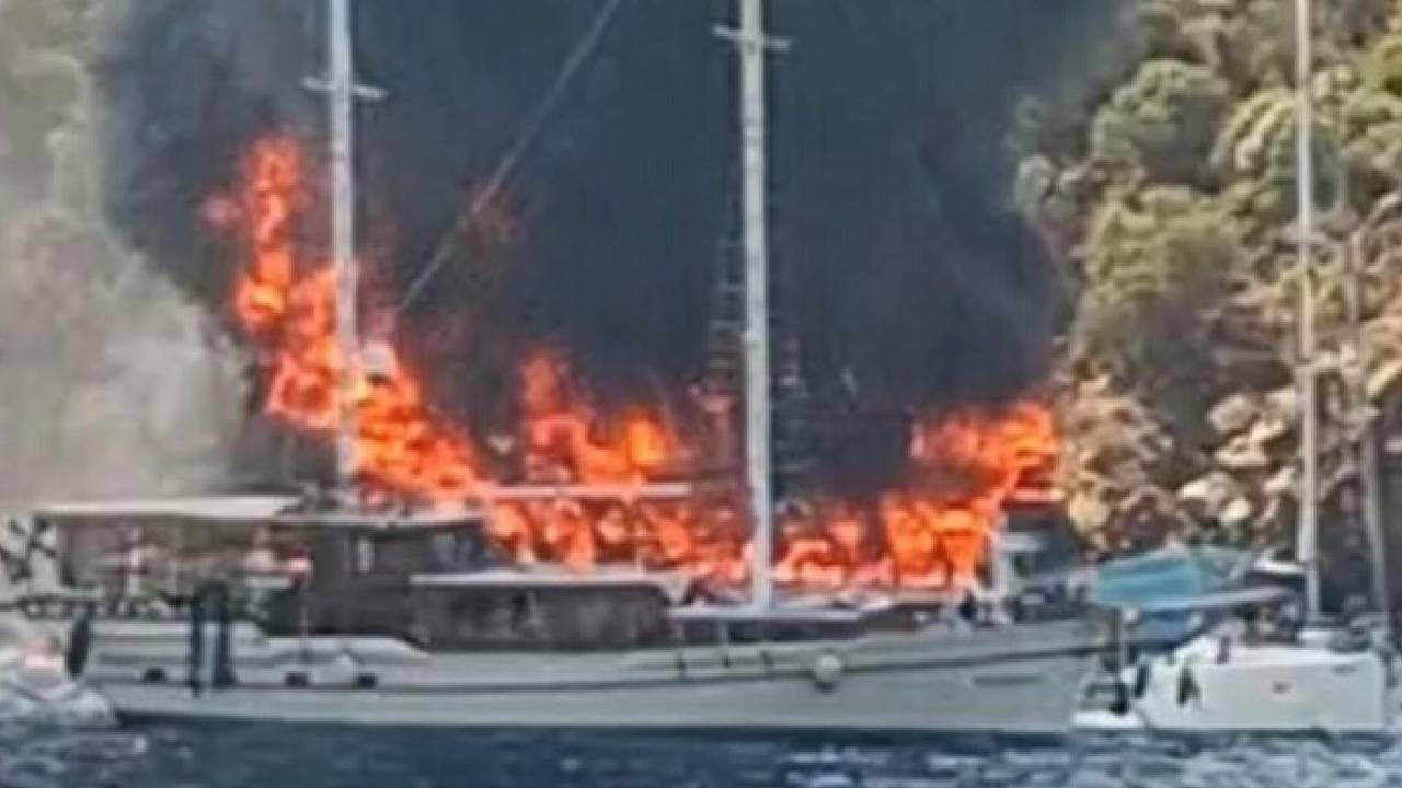 Fethiye’de can pazarı: Tekne yandı, 115 yolcu suya atlayıp kurtuldu