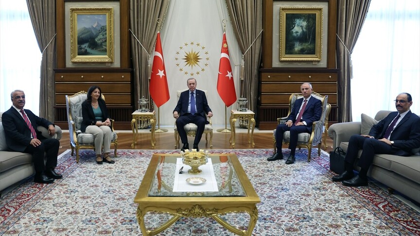 Erdoğan: Meclis tarihi bir adım attı