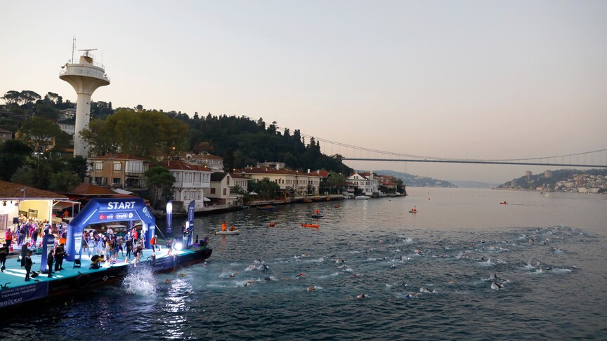 ‘Marka yarış’ olma yolunda: İstanbul Boğaziçi Triatlonu pazar günü koşulacak