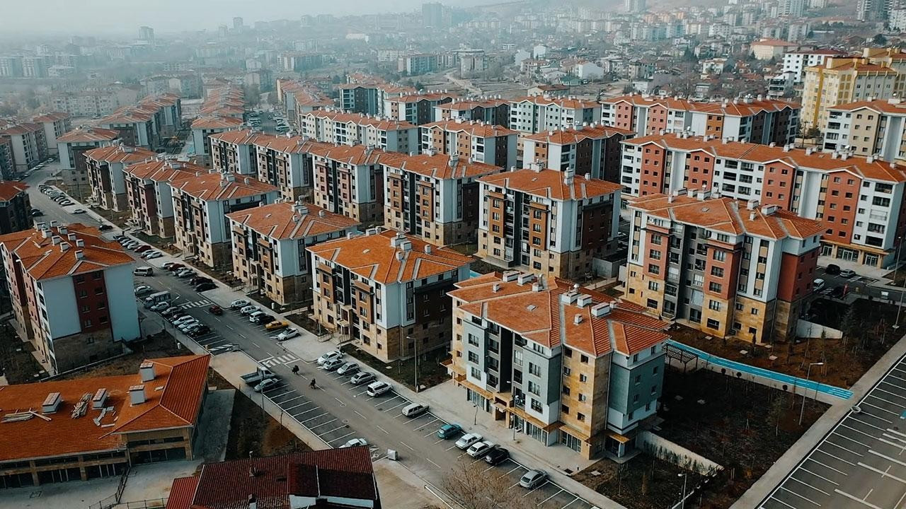 Türkiye’de ortalama konut fiyatı 5,2 milyon TL’yi aştı ama aslında konut fiyatı ucuzladı