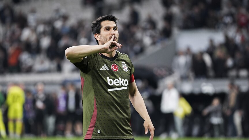 Necip Uysal futbola bugün Beşiktaş formasıyla veda edecek