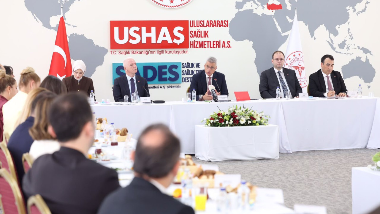 Bakan sağlık sistemini böyle övdü: Ortalama yaşam süresi 78,5’e çıktı
