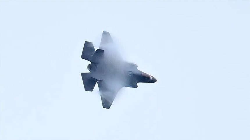 Çin işi: F-22 ve F-35’leri tuş edecek teknoloji icat edildi